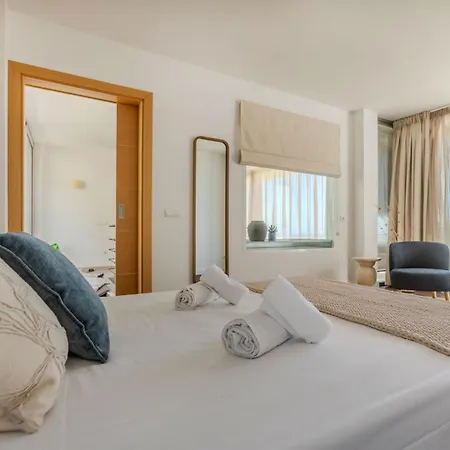 Holiday home Aneto